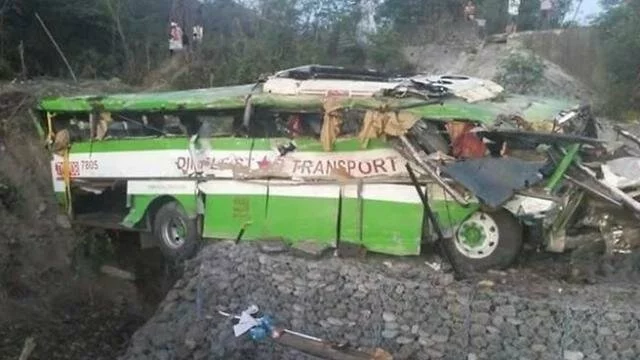 हादसाः फिलीपीन में बस नदी घाटी में गिरी, 19 लोगों की मौत, 17 घायल
